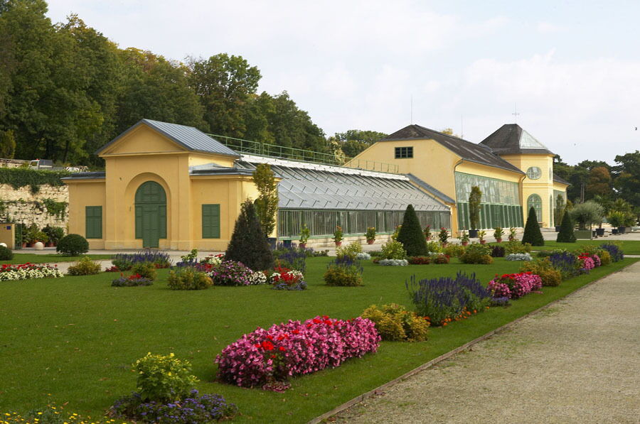 Der wundervolle Schlosspark des Esterhazy Schlosses in Eisenstadt im Burgenland