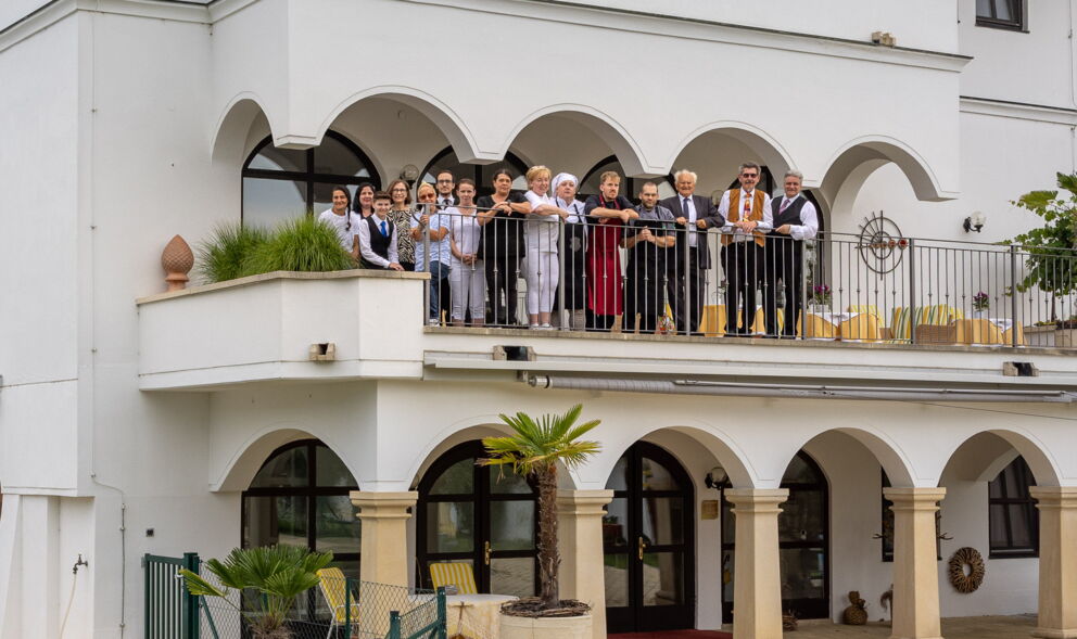 Erleben Sie Gastfreundschaft mit dem gesamten Team im Hotel Das-Schmidt am Neusiedler See © Manfred Sodia Photography