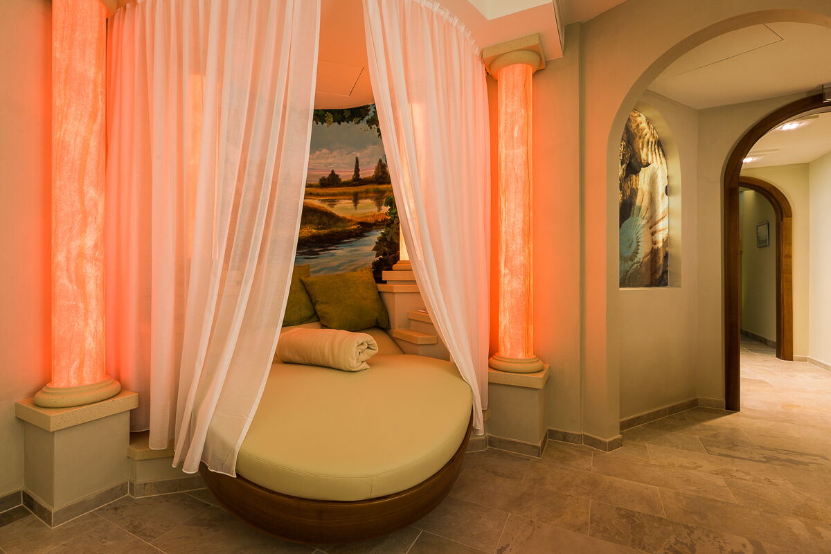 Entspannen Sie sich in einer Wohlfühloase mit bequemen Liegen im Hotel Das-Schmidt im Burgenland