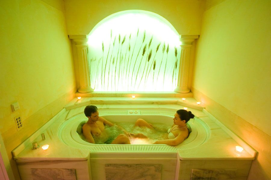 Romantik Urlaub im Romantik Bad für Zwei im Hotel Das-Schmidt